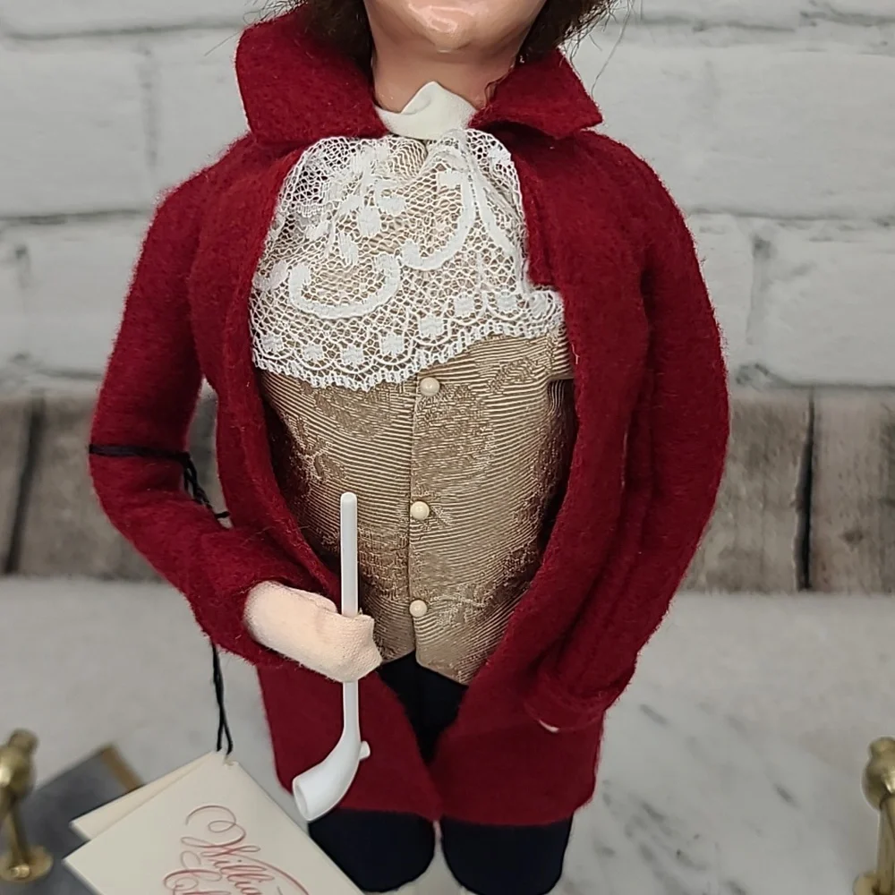 Byers' Choice Caroler 2000 Williamsburg Christmas Colonial Family Father Vintage